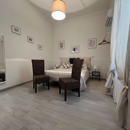 Апартаменты Zinbi'S House Катания Экстерьер фото